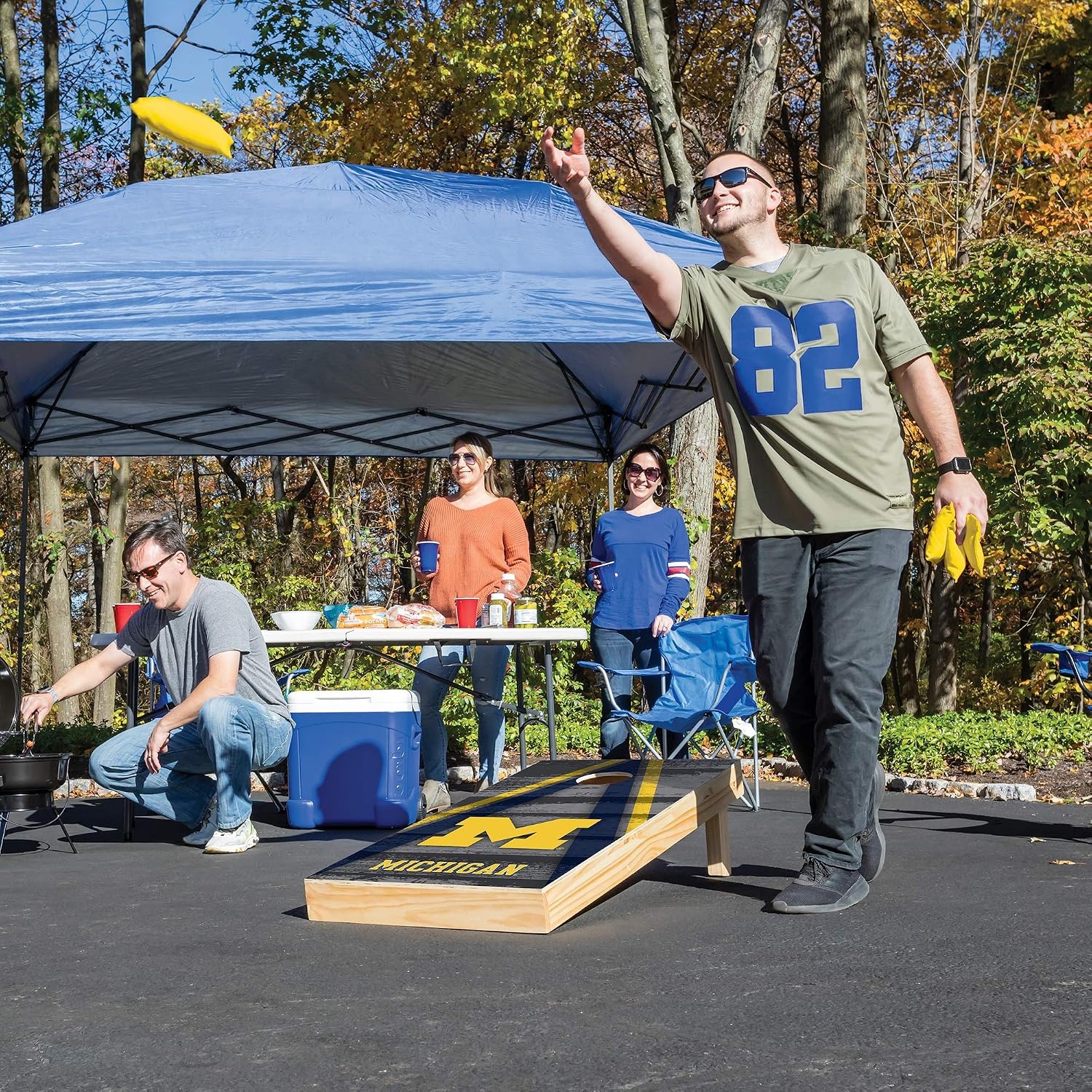 NCAA College 2′ x 4′ Wood Direct Print Tournament Cornhole Set by Wild Sports, 8 Bean Bags, Vintage Triange Design – Tailgate, Outdoor, Backyard(Michigan Wolverines)
