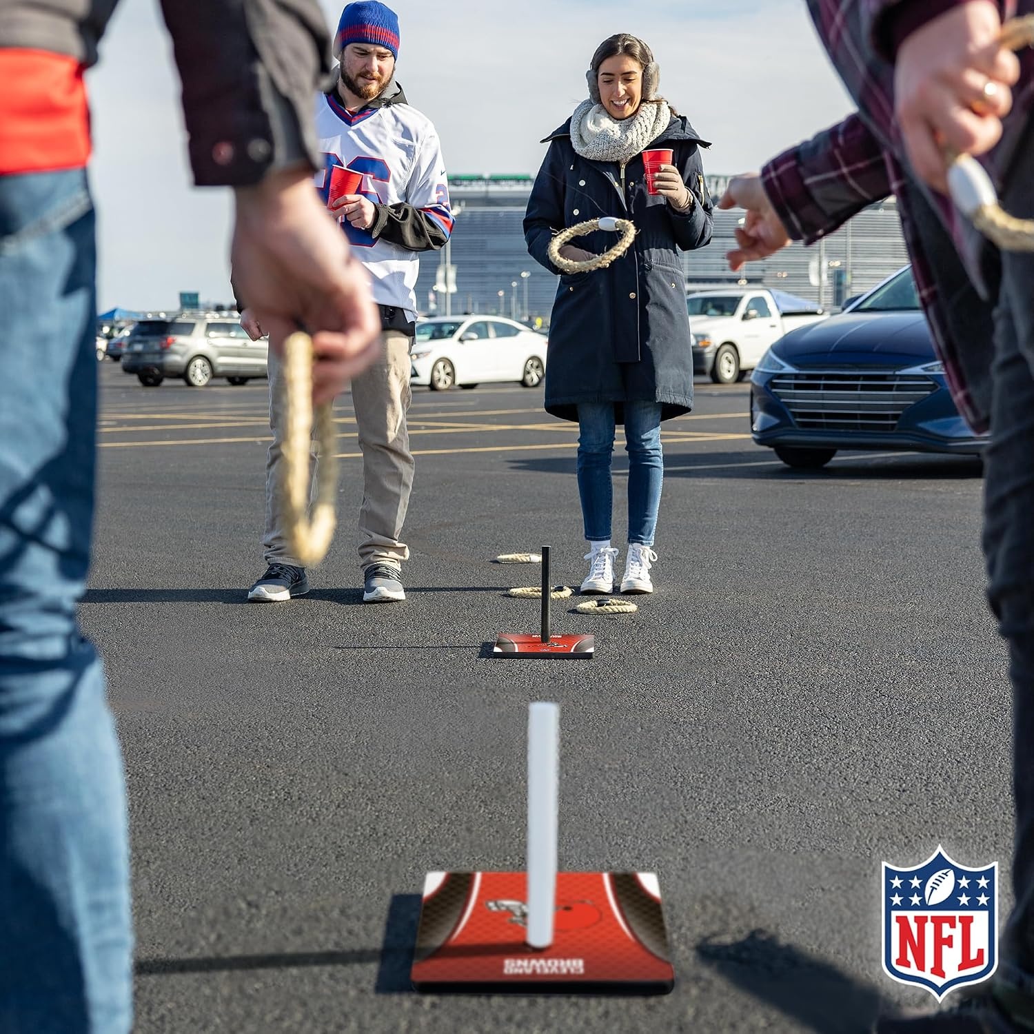Solid Wood NFL Quoits Set with Direct Print HD Team Graphics – Tailgate Ring Toss Game – Great Gift for Any Football Fan  Ring Toss Family Outdoor Games for The Beach(Cleveland Browns)