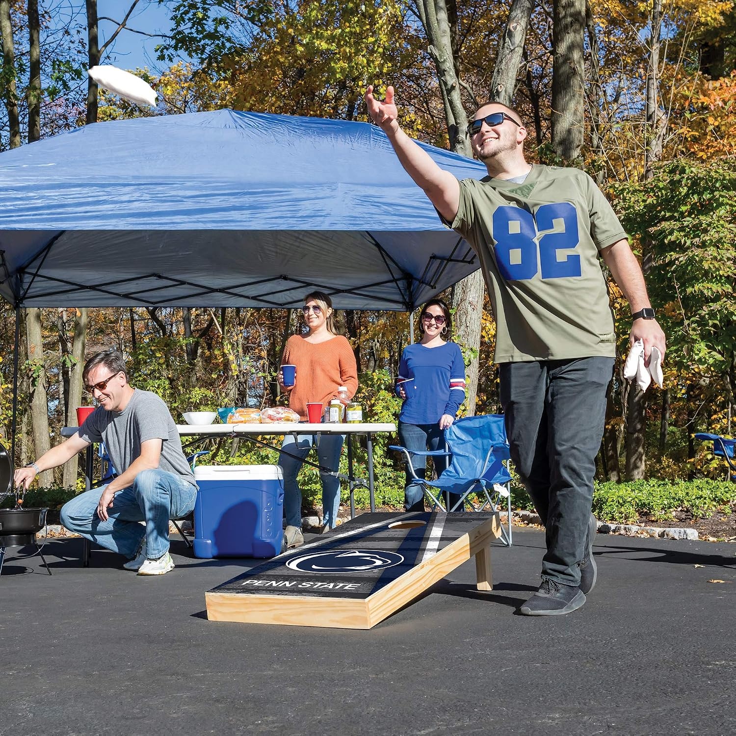 NCAA College 2′ x 4′ Wood Direct Print Tournament Cornhole Set by Wild Sports, 8 Bean Bags, Vintage Triange Design – Tailgate, Outdoor, Backyard(Penn State Nittany Lions)
